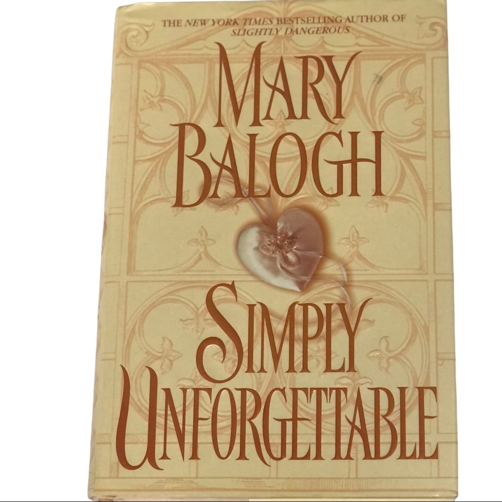 Mary Balogh hardback book Simply Unforgettable